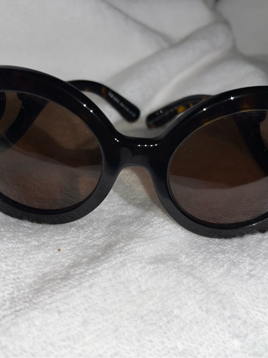 PRADA | Iconic 2011 Minimal Baroque Round Tortoise Sunglasses - Complete Set! main image 10